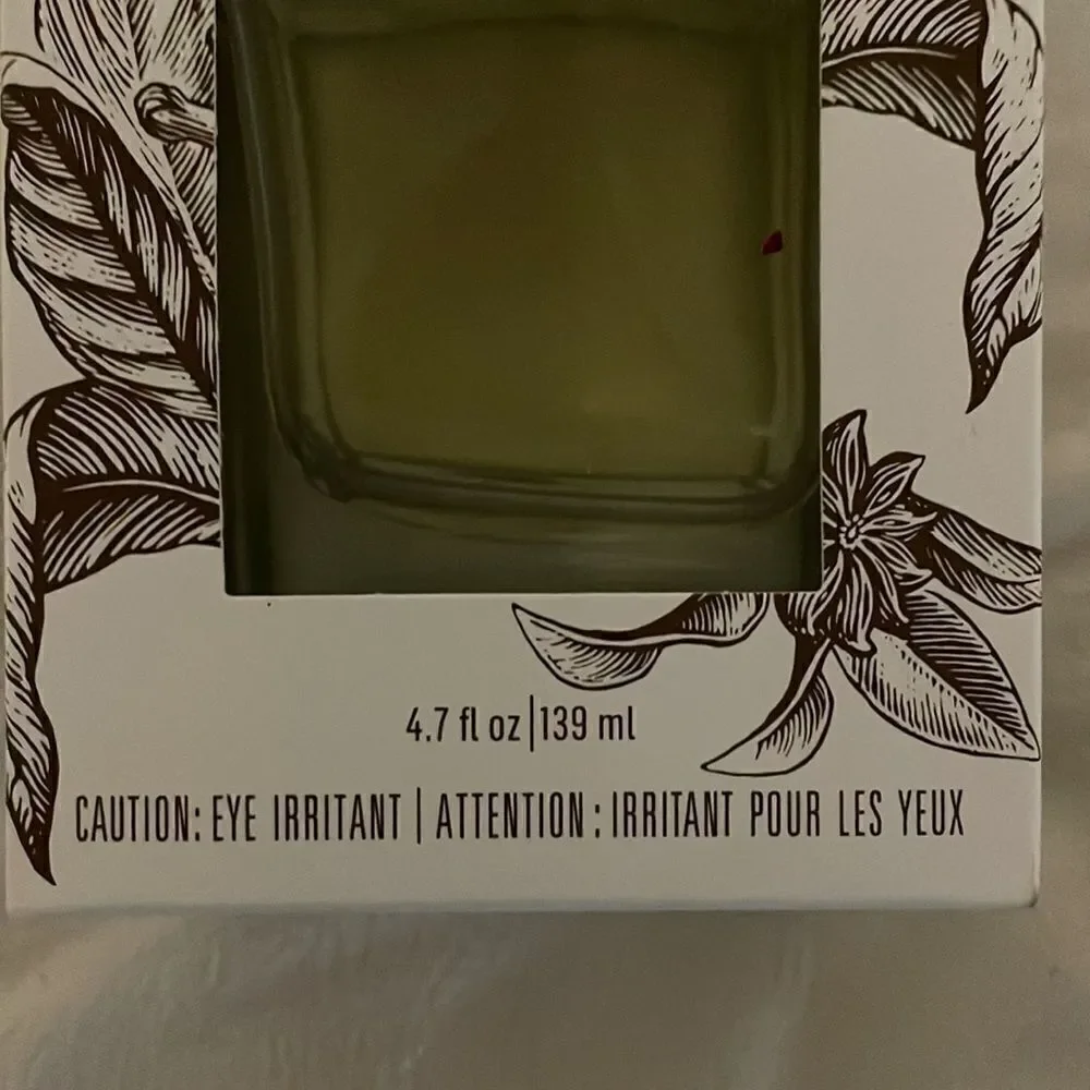 Williams Sonoma Frosted Gingerbread Diffuser NIB